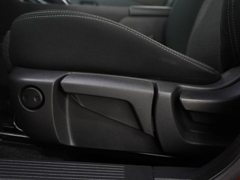 Used 2021 Nissan Rogue S image 25