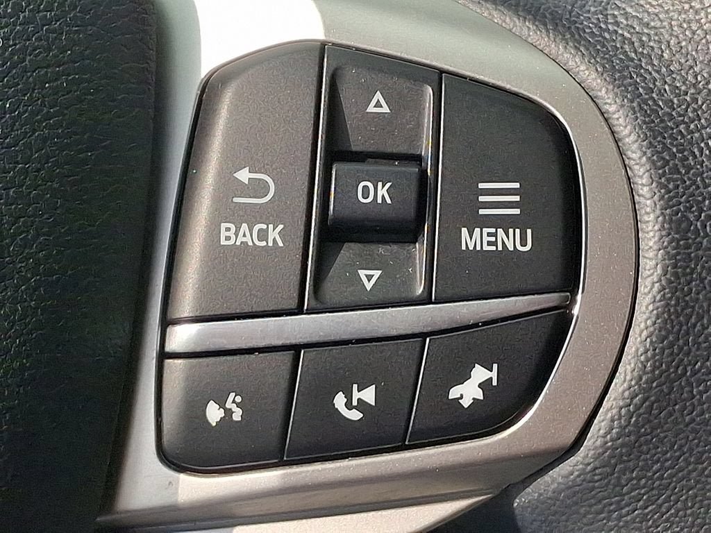 Used 2020 Ford Explorer XLT AWD/4WD image 22