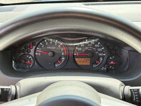 Used 2014 Nissan Frontier SV w/ SV Value Truck Package image 18