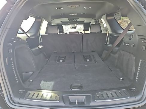 Used 2025 Dodge Durango GT image 12