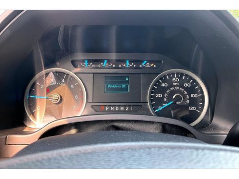 Used 2017 Ford F150 XLT AWD/4WD image 23