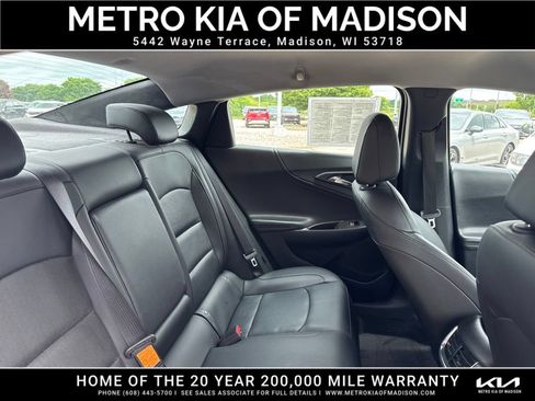 Used 2017 Chevrolet Malibu Premier w/ Driver Confidence Package FWD image 35