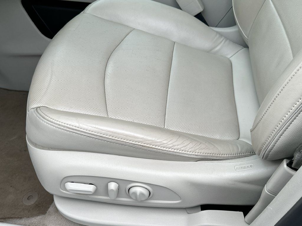 Used 2018 GMC Terrain Denali w/ Advanced Safety Package FWD image 9