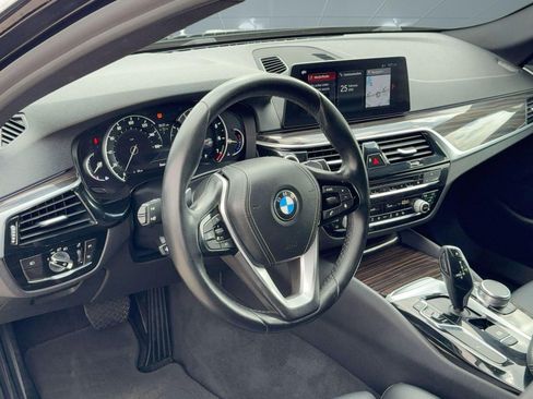 Used 2017 BMW 540i image 22