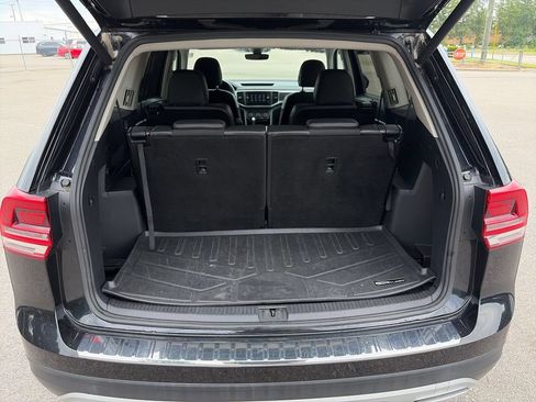 Used 2019 Volkswagen Atlas SE w/ Panoramic Sunroof Package FWD image 24