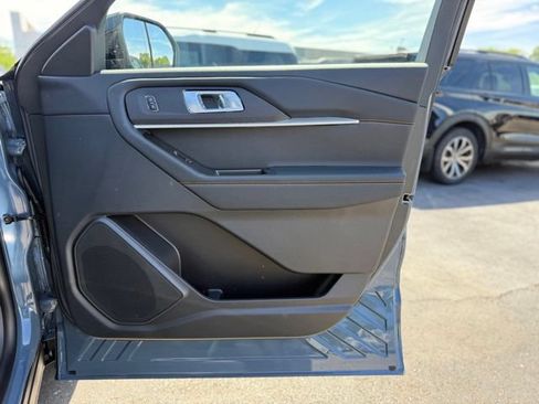 New 2026 Ford Explorer Tremor w/ Tremor Convenience Package AWD/4WD image 16
