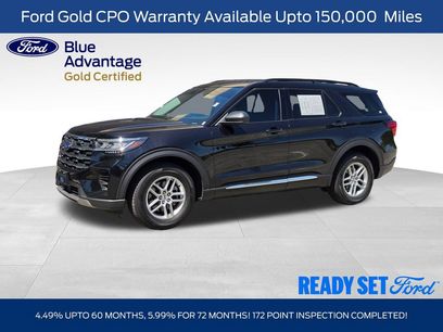 Used 2025 Ford Explorer Active
