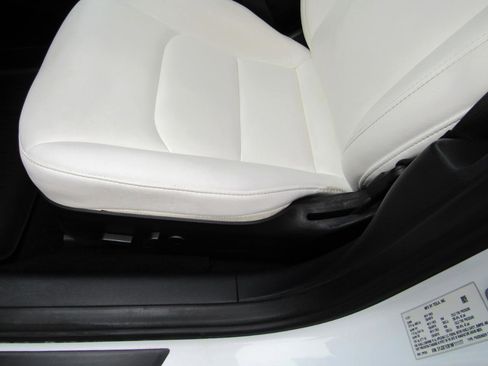 Used 2022 Tesla Model 3 Long Range image 14