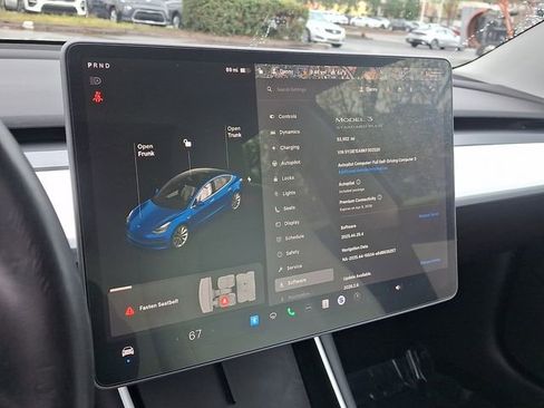 Used 2019 Tesla Model 3 Standard Range image 21