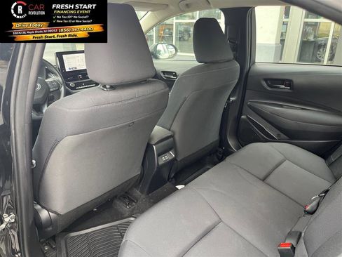 Used 2023 Toyota Corolla LE image 16