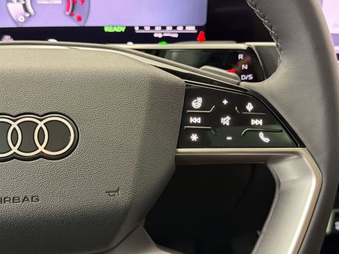 New 2026 Audi Q3 quattro 2.0T AWD/4WD image 24