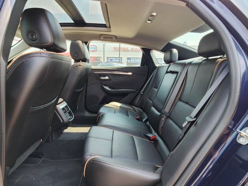 Used 2017 Chevrolet Impala Premier w/ Enhanced Convenience Package FWD image 12