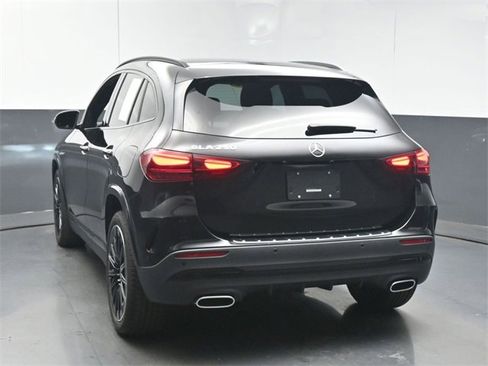 Used 2025 Mercedes-Benz GLA 250 image 6