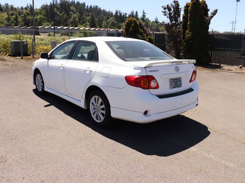 Used 2009 Toyota Corolla S FWD image 7