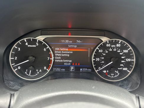Used 2025 Nissan Altima 2.5 SV FWD image 21
