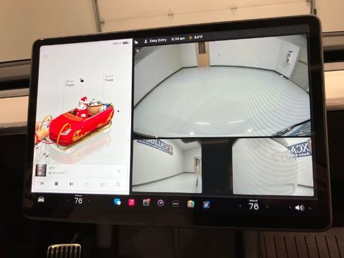 Used 2022 Tesla Model Y Long Range image 43