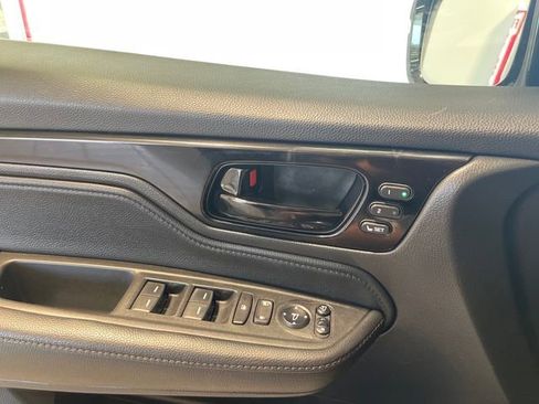 Certified 2024 Honda Odyssey Elite image 15