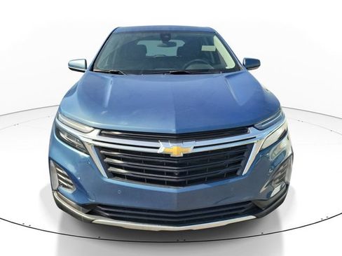 Used 2024 Chevrolet Equinox LT AWD/4WD image 3