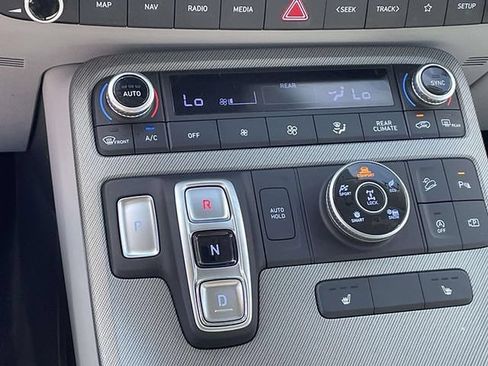 Used 2025 Hyundai Palisade SEL AWD/4WD image 28