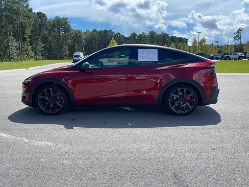 Used 2026 Tesla Model Y Performance AWD/4WD image 4