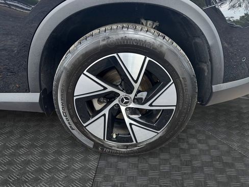 Used 2024 Mercedes-Benz GLC 300 4MATIC image 14