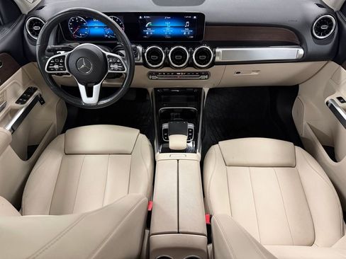 Used 2020 Mercedes-Benz GLB 250 4MATIC image 16