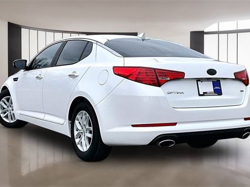 Used 2013 Kia Optima LX w/ Convenience Plus Pkg image 4
