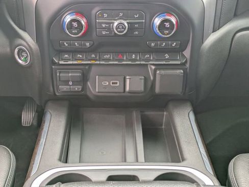 Used 2020 GMC Sierra 1500 Denali w/ Denali Premium Package image 21