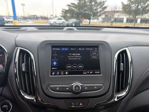 Used 2023 Chevrolet Equinox RS w/ LPO, Floor Liner Package image 35