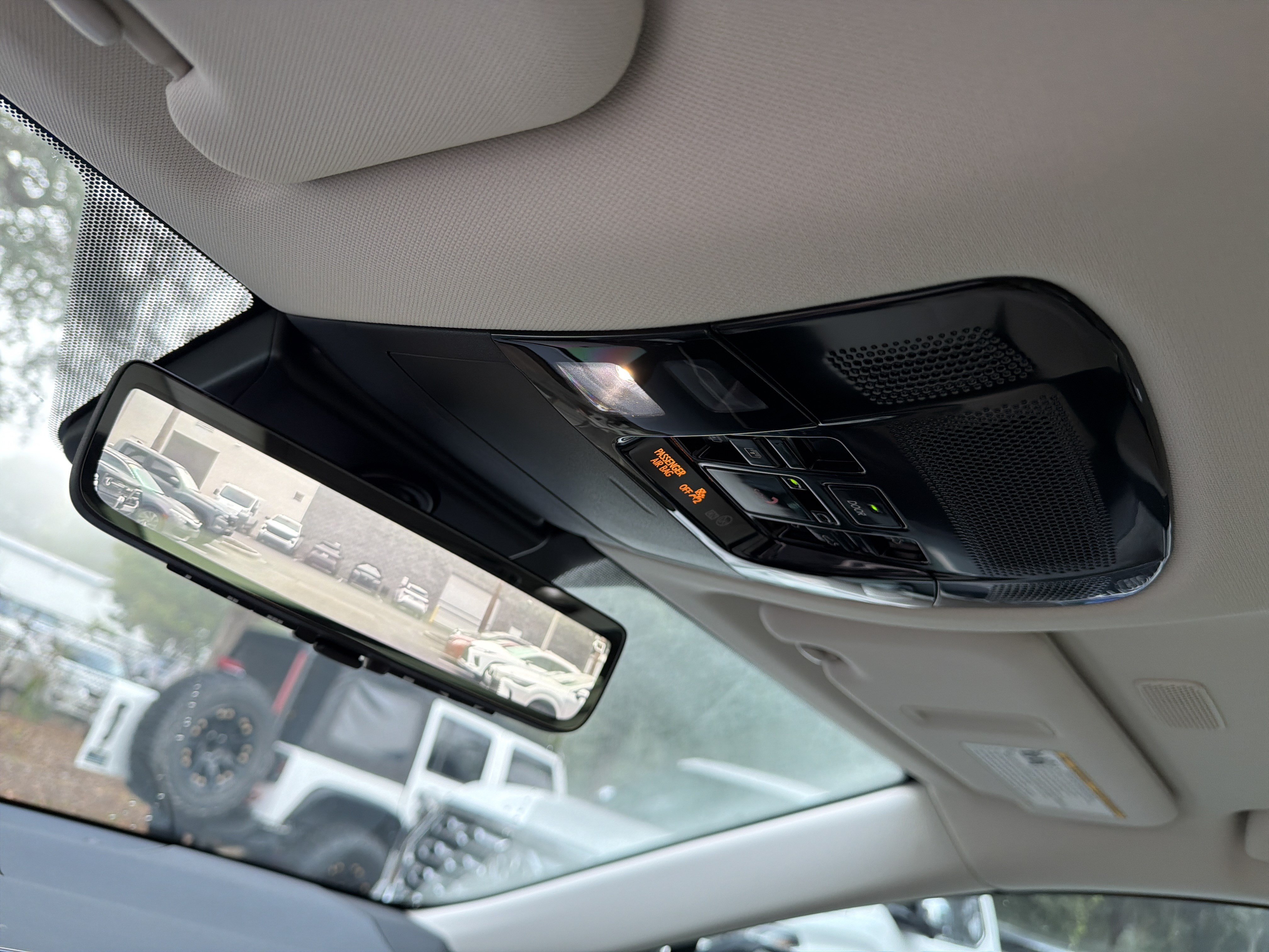 Used 2025 Lexus NX 350h AWD w/ Accessory Package (2T) image 27