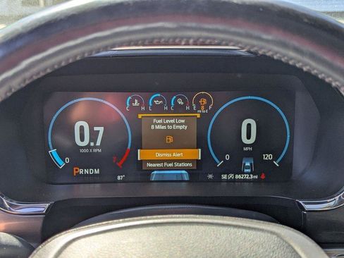 Used 2021 Ford F150 Lariat w/ Equipment Group 502A High AWD/4WD image 15