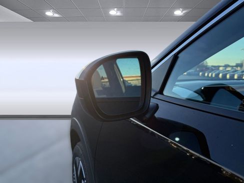 New 2026 Nissan Kicks SV w/ SV Premium Package FWD image 27