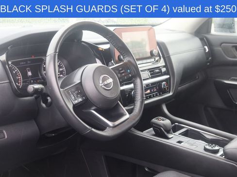 Used 2024 Nissan Pathfinder SV w/ Black Appearance Package AWD/4WD image 7