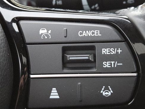 Used 2023 Honda HR-V EX-L image 9