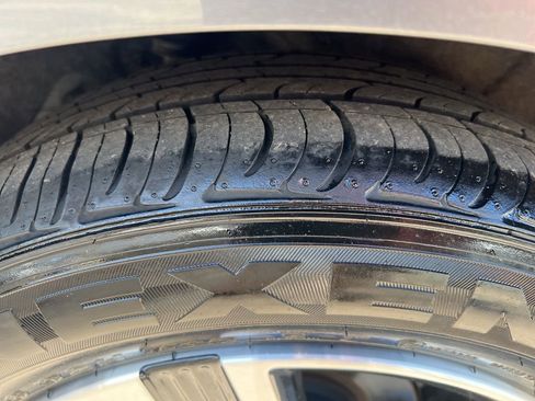 Certified 2024 Nissan Sentra SV image 38