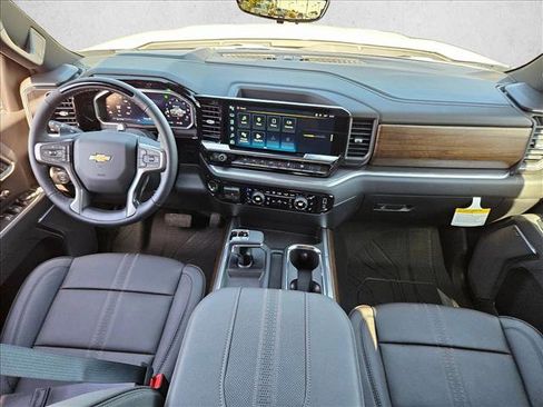 New 2026 Chevrolet Silverado 1500 High Country AWD/4WD image 15
