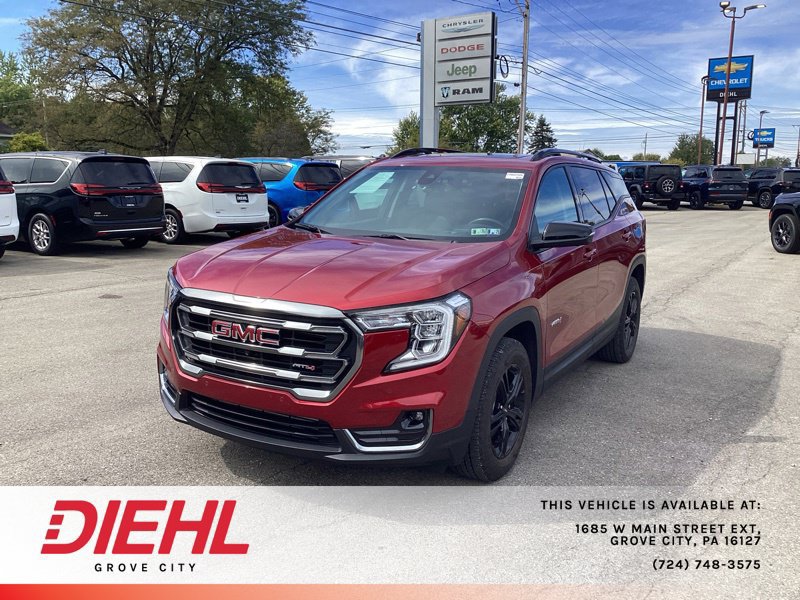 Used 2024 GMC Terrain AT4 w/ Tech Package AWD/4WD image 3