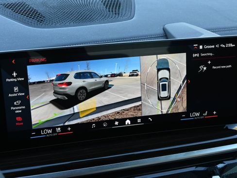 Certified 2025 BMW X5 xDrive40i w/ Premium Package image 31