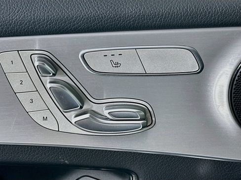 Used 2019 Mercedes-Benz GLC 300 image 20