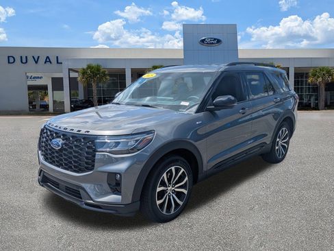 New 2025 Ford Explorer ST-Line image 7