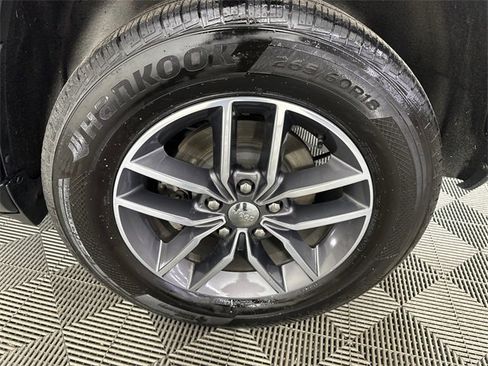 Certified 2017 Jeep Grand Cherokee Limited image 5