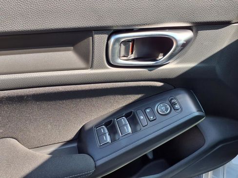 New 2025 Honda Civic Sport image 11