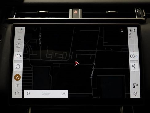 New 2026 Land Rover Range Rover Velar Dynamic SE image 9