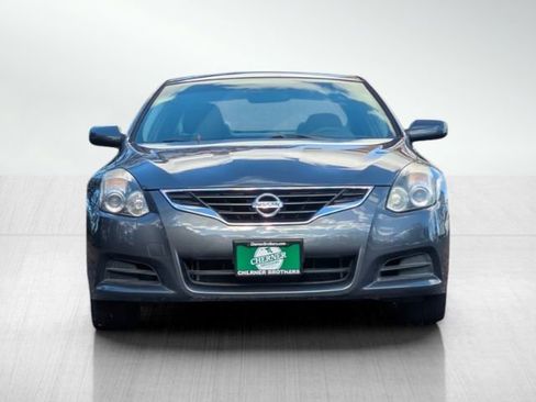 Used 2010 Nissan Altima 2.5 S image 2