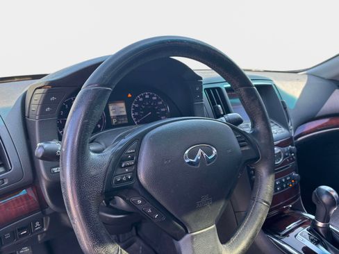 Used 2010 INFINITI G37 Journey w/ Premium Pkg RWD image 8