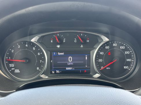 Used 2023 GMC Terrain SLE w/ Driver Convenience Package FWD image 18