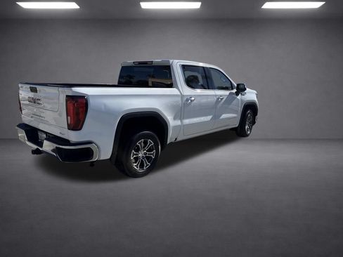 Used 2025 GMC Sierra 1500 SLT RWD image 29