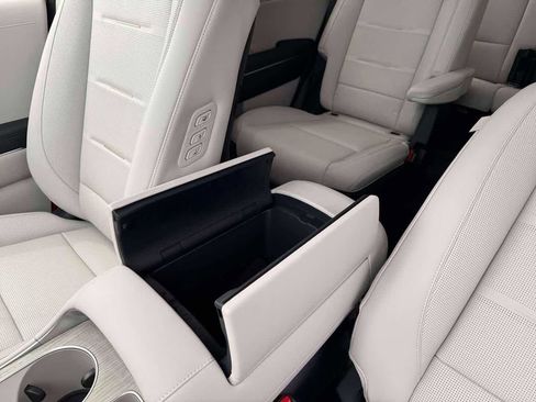 New 2026 Hyundai Palisade Calligraphy image 13