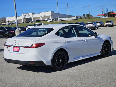 New 2026 Toyota Camry SE image 6