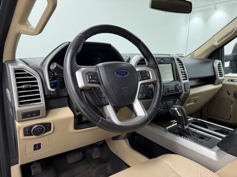 Used 2015 Ford F150 Lariat w/ Equipment Group 501A Mid image 15